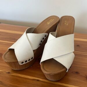 Wedge sandals